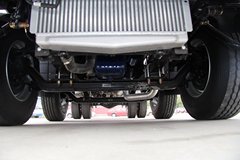 青岛解放 悍V重卡 336马力 6X2 LNG牵引车(CA4226P1K15T3NE5A80)