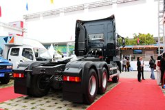 时骏 格奥雷重卡 430马力 6X4牵引车(LFJ4251G3)