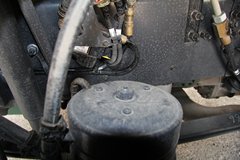 沃尔沃 新FM重卡 460马力 6X2R牵引车(金色)