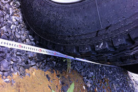 乘龙M3&nbsp;自卸车底盘                                                图片