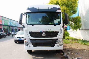 中国重汽 HOWO T5G重卡 240马力 6X2 9.5米载货车底盘(ZZ1257K56CGD1)