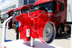 福田康明斯ISGe4 430 430马力 12L 国四 柴油发动机