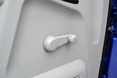 时代汽车 康瑞H3 141马力 3360轴距单排轻卡底盘(BJ1043V9JEA-N1)