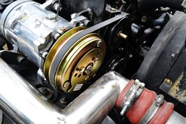 绿卡S&nbsp;冷藏车底盘图片