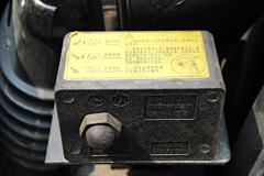 一汽解放 J6P重卡 2014款 350马力 6X4 6.2米自卸车(CA3250P66K2L2BT1E)