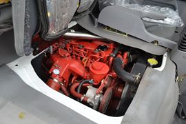 骐运&nbsp;载货车底盘                                                图片