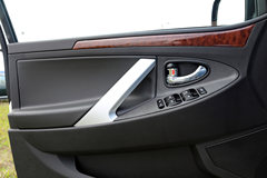 骐铃汽车 T5 升级版 2.2L汽油 两驱 标厢双排皮卡 骐铃汽车 T5 升级版 2.2L汽油 两驱 标厢双排皮卡