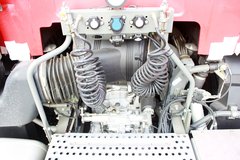 中国重汽 HOWO T7H重卡 360马力 6X2牵引车(高顶)