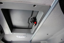 雷萨&nbsp;混凝土搅拌车驾驶室                                               图片