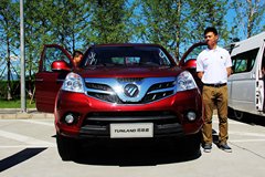 福田 拓陆者 2012款 四驱 2.8L柴油 双排皮卡(BJ2037Y3MDV)