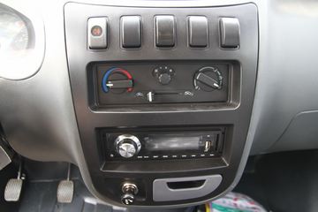 �Ĵ��ִ� �� 1.8L 68���� ���� 3.1�׵�������΢��(CNJ1040RD30M)ͼƬ