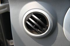 四川现代 瑞宝 1.8L 68马力 柴油 3.1米单排栏板微卡(CNJ1040RD30M)