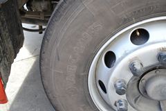 东风商用车 天龙重卡 350马力 4X2牵引车(DFL4181A8)