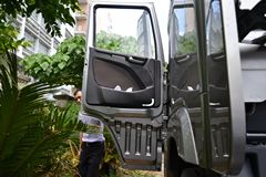 四川现代 创虎XCIENTP410重卡 410马力 6X4牵引车(CHM4250KPQ49M)