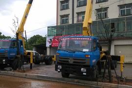 东风商用车底盘&nbsp;随车吊外观图片