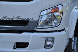 斯卡特&nbsp;自卸车外观                                                图片