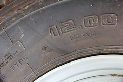 中国重汽 HOWO重卡 340马力 6X4 5.6米自卸车(U型斗新型渣土车)(ZZ3257N3847D1)