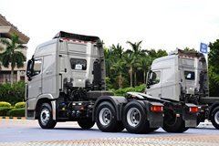 四川现代 创虎XCIENTP440重卡 440马力 6X4牵引车(CHM4251KPQ49M)