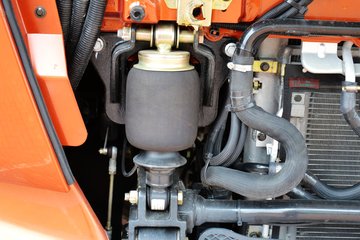 ���Ͽ��� U260�ؿ� 260���� 4X2 LNGǣ����(SQR4182N6Z)ͼƬ