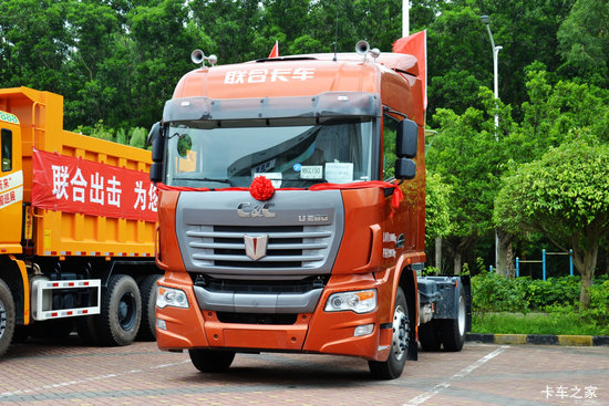 ���Ͽ��� U260�ؿ� 260���� 4X2 LNGǣ����(SQR4182N6Z)