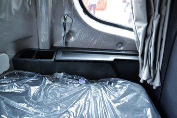 ���Ͽ��� U260�ؿ� 260���� 4X2 LNGǣ����(SQR4182N6Z)ͼƬ