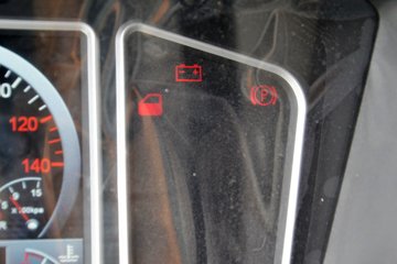 ���Ͽ��� U260�ؿ� 260���� 4X2 LNGǣ����(SQR4182N6Z)ͼƬ