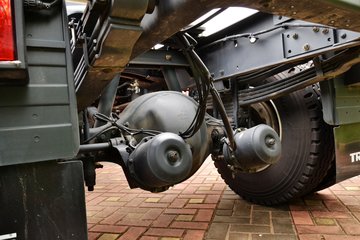 ���Ͽ��� U260�ؿ� 260���� 4X2 LNGǣ����(SQR4182N6Z)ͼƬ