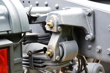 ���Ͽ��� U260�ؿ� 260���� 4X2 LNGǣ����(SQR4182N6Z)ͼƬ