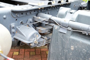 ���Ͽ��� U260�ؿ� 260���� 4X2 LNGǣ����(SQR4182N6Z)ͼƬ