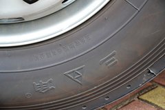联合卡车 U260重卡 260马力 4X2 LNG牵引车(SQR4182N6Z)