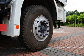 联合U系&nbsp;混凝土搅拌车底盘                                                图片