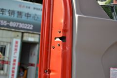 东风柳汽 乘龙中卡 220马力 4X2 牵引车(LZ4150M3AA)