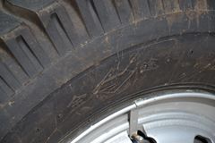 东风柳汽 乘龙中卡 220马力 4X2 牵引车(LZ4150M3AA)