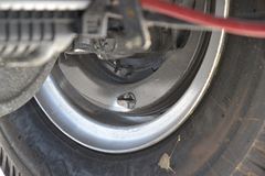 东风柳汽 乘龙中卡 220马力 4X2 牵引车(LZ4150M3AA)