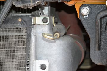 ���Ͽ��� U380 380���� 8X4 7.6��LNG��ж��(SQR3312N6T6)ͼƬ