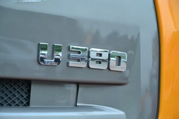 ���Ͽ��� U380 380���� 8X4 7.6��LNG��ж��(SQR3312N6T6)ͼƬ