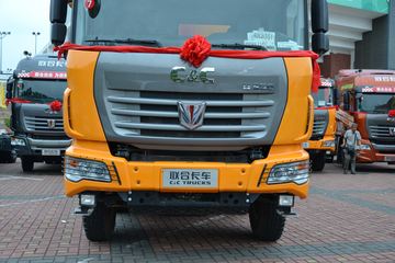 ���Ͽ��� U380 380���� 8X4 7.6��LNG��ж��(SQR3312N6T6)ͼƬ