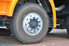 联合卡车 U380 380马力 8X4 7.6米LNG自卸车(SQR3312N6T6) 联合卡车 U380 380马力 8X4 7.6米LNG自卸车(SQR3312N6T6)