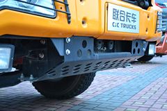 联合卡车 U380 380马力 8X4 7.6米LNG自卸车(SQR3312N6T6) 联合卡车 U380 380马力 8X4 7.6米LNG自卸车(SQR3312N6T6)