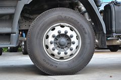东风柳汽 乘龙M5重卡 280马力 4X2牵引车(LZ4180QAFA)