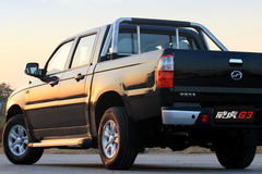 中兴 威虎G3 实用型 2014款 两驱 2.8L柴油 标双排皮卡