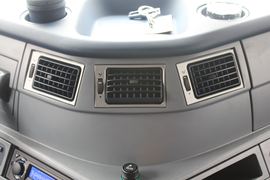 杰狮&nbsp;载货车驾驶室                                               图片