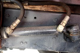 杰狮&nbsp;载货车底盘                                                图片