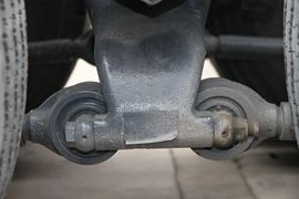 杰狮&nbsp;载货车底盘                                                图片