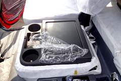 福田瑞沃 180马力 6X2 5.6米轻量化自卸车（BJ3255DLPJB-7）