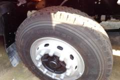 福田瑞沃 180马力 6X2 5.6米轻量化自卸车（BJ3255DLPJB-7）