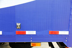 一汽通用 F330速豹 130马力 4X2 5.2米单排厢式冷藏车(LGY5050XXY)