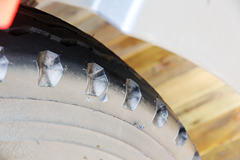 一汽解放 J6L中卡 164马力 4X2 6.8米排半厢式载货车(CA5160XXYP62K1L3E4) 一汽解放 J6L中卡 164马力 4X2 6.8米排半厢式载货车(CA5160XXYP62K1L3E4)