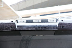 一汽解放 J6P 355马力 6X4 混凝土搅拌车(全浮平顶小排半驾驶室)底盘 (CA5250GJBP66K2L2T1E4)