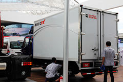 福田 奥铃CTX 143马力 3.7米排半厢式轻卡(BJ5049V8CEA-FE)